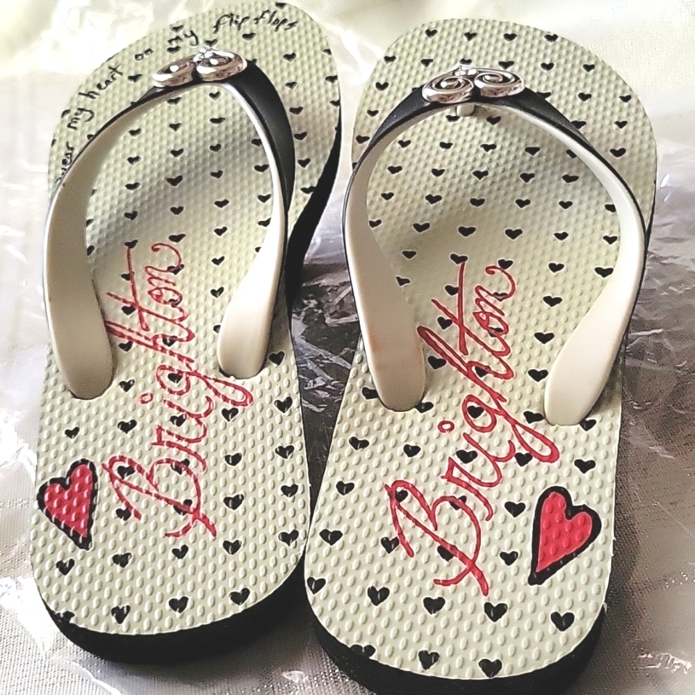 Brighton Hearts Black Flip Flops - Picture 5 of 12
